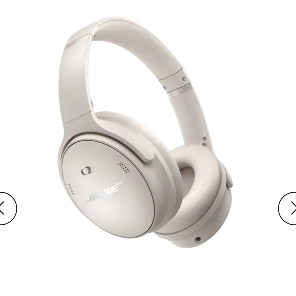 Bose Silver Over-Ear quiet comfort Headphones